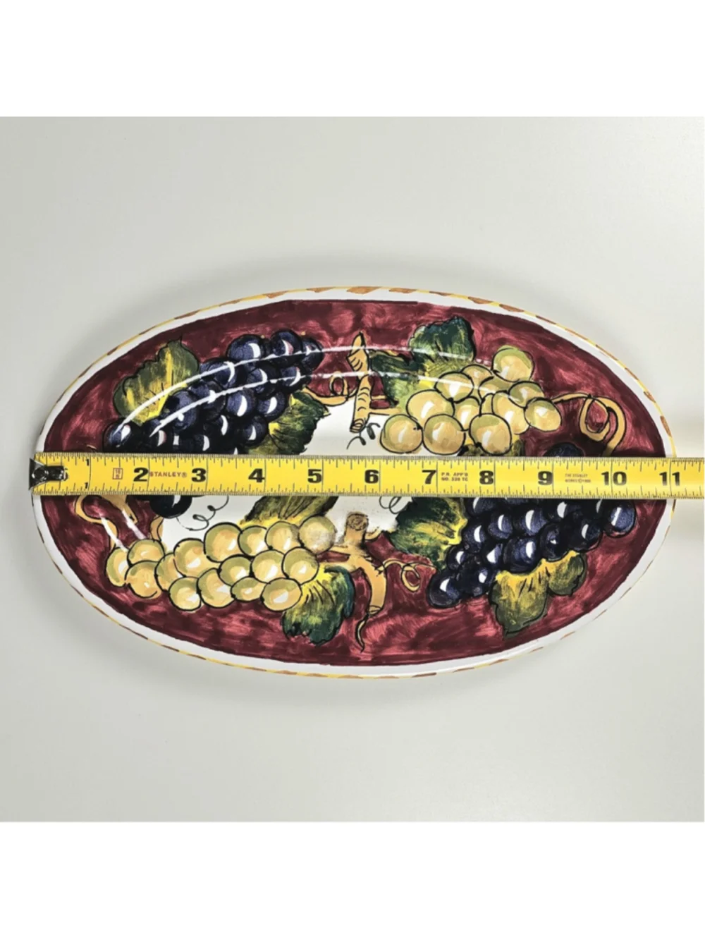 Vintage 11 inch Italian Majolica Wall Plate - Hand Painted Il Borgo San Gimignan